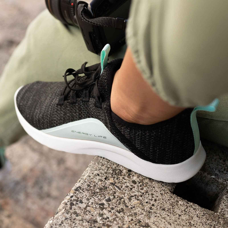 Laden Sie das Bild in Galerie -Viewer, Women's Energy Cloud X