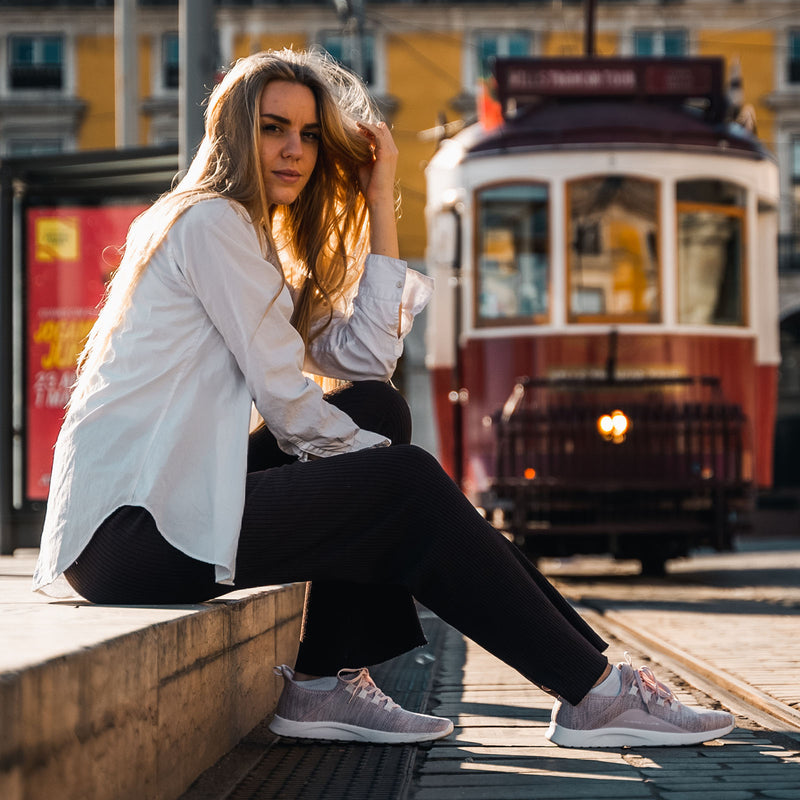 Load image into Gallery viewer, Aleader Women&#39;s Energy Cloud X Sneakers
