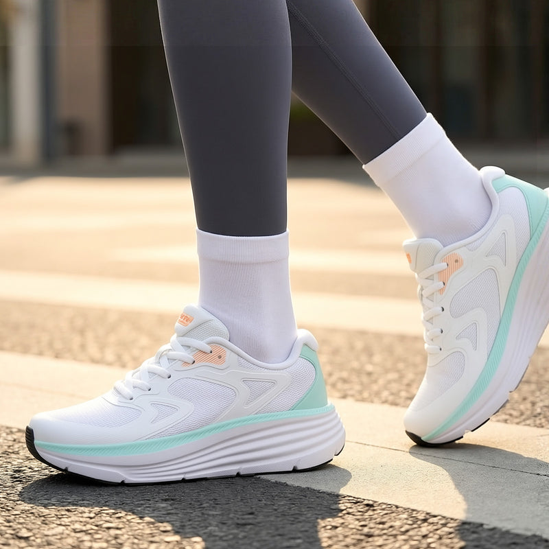 Load image into Gallery viewer, Women's Energy Cloud Nura

