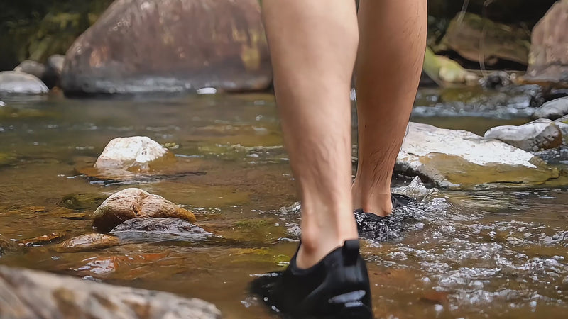 Laden und spielen Sie Video in Galerie -Viewer, Aleader Herren Barfuß Current Wasserschuhe
